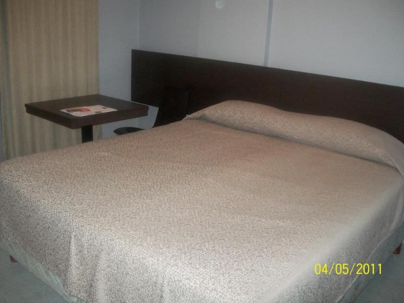 Novum Suites Cordova Esterno foto
